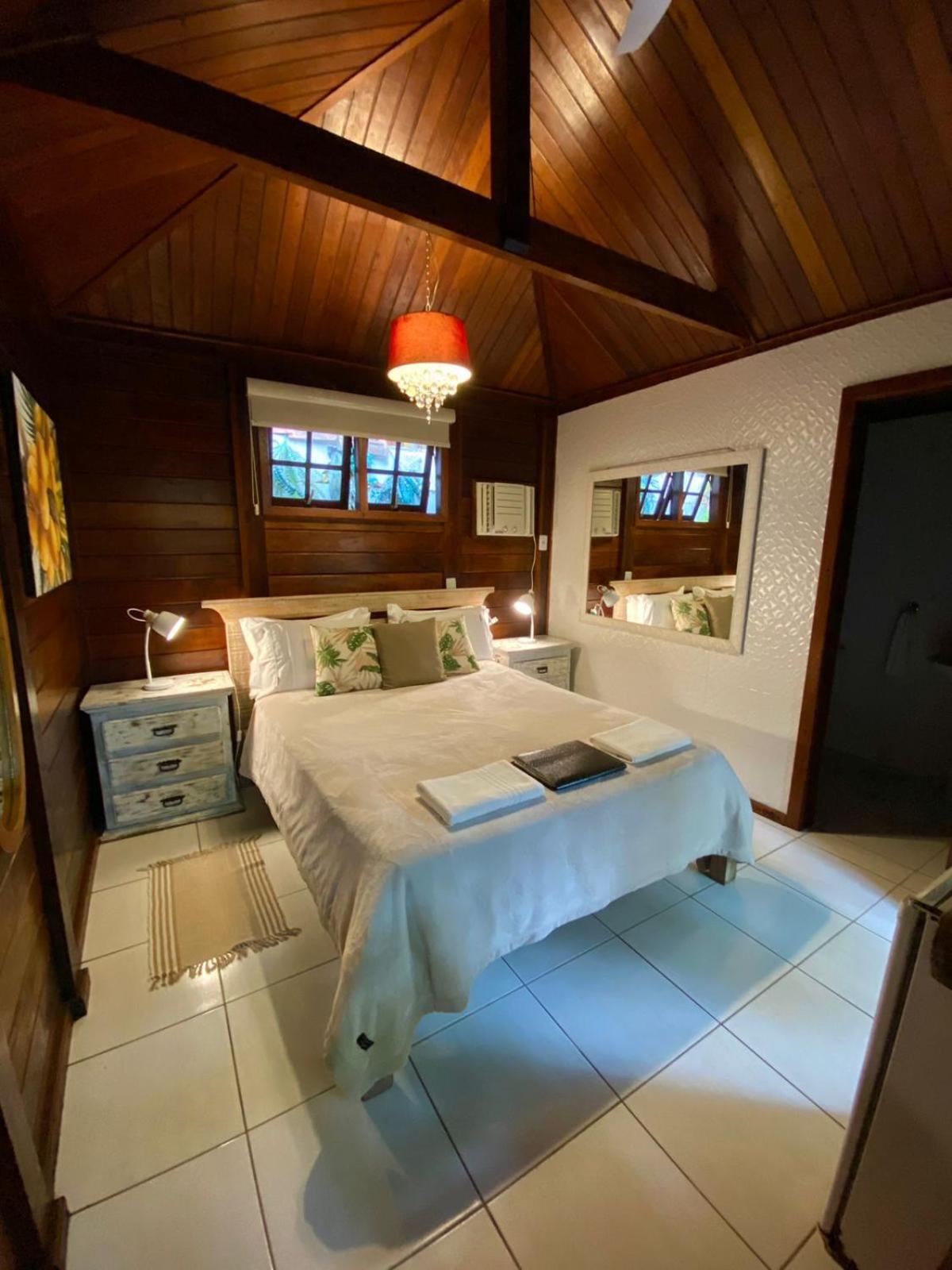 Aratinga Inn Vila do Abraao Exterior photo
