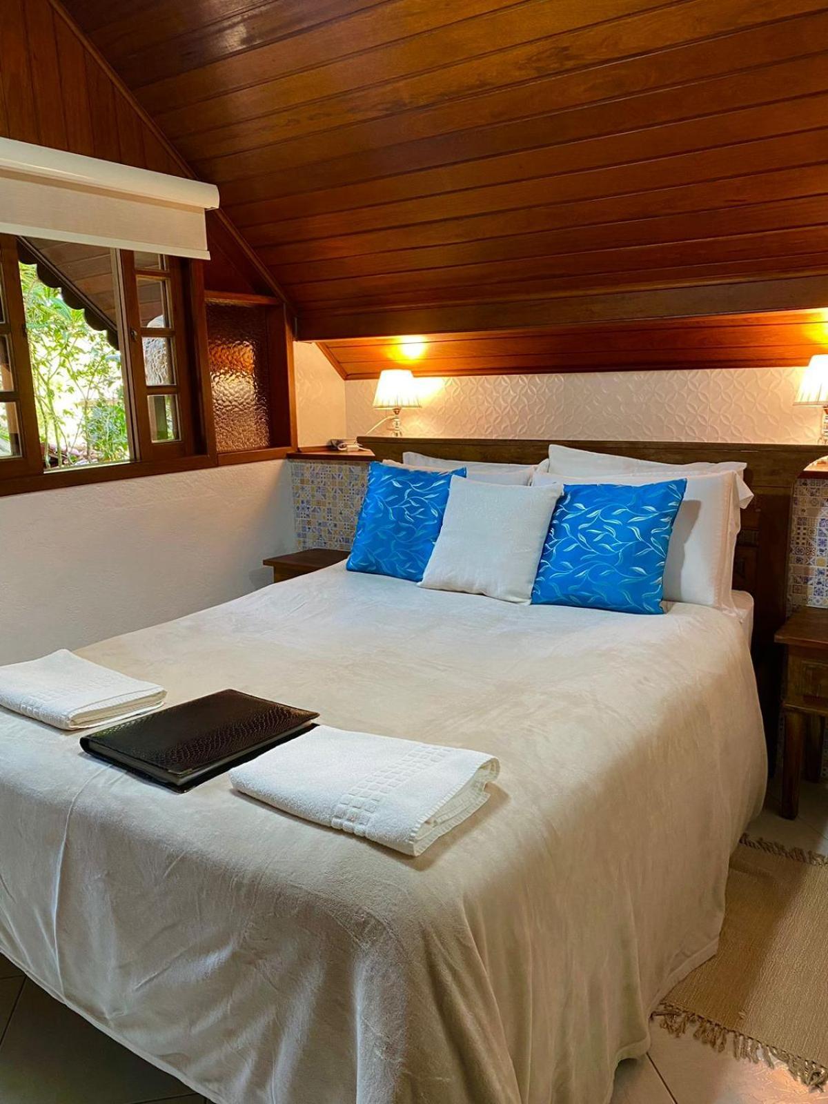 Aratinga Inn Vila do Abraao Exterior photo