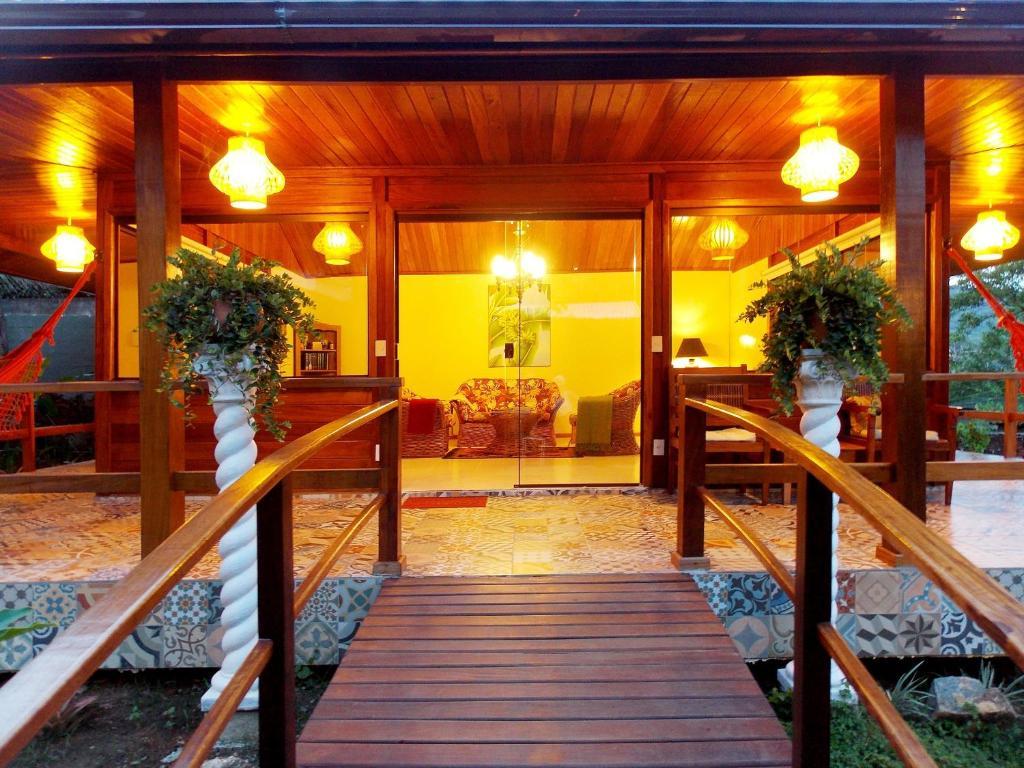 Aratinga Inn Vila do Abraao Exterior photo